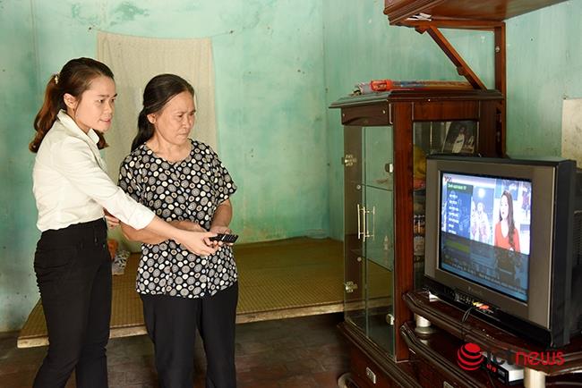 Hộ nghèo được nhận hỗ trợ đầu thu của nhà nước khi số hóa truyền hình. Ảnh: Việt Hải