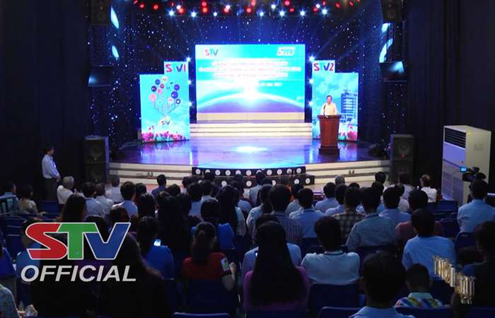 Quang cảnh lễ ra mắt chương trình tiếng Dân tộc STV2 trên kênh 33 UHF.