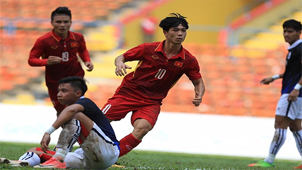 Trần Minh Chiến: Công Phượng không thể là Công Vinh và ngược lại