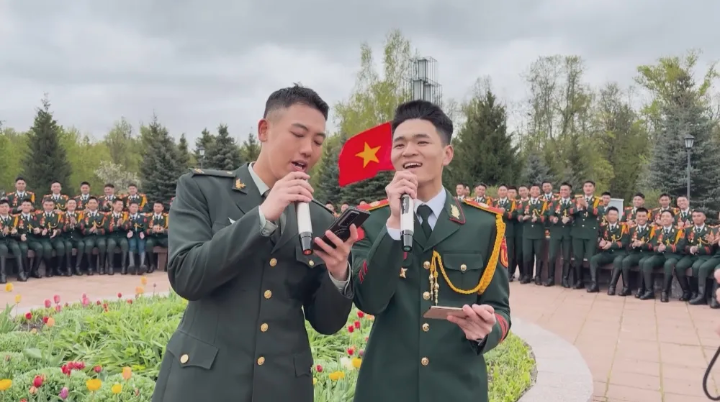 Việt Nam