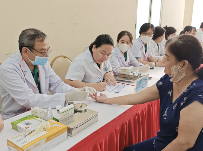 100% người dân TPHCM sẽ được tầm soát sức khỏe trong năm nay